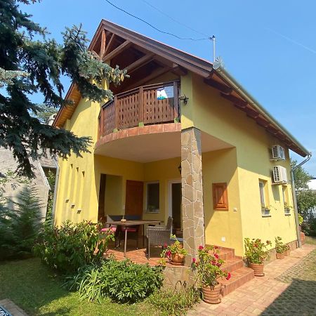 Villa Elisa Вонярцвашхедь Экстерьер фото