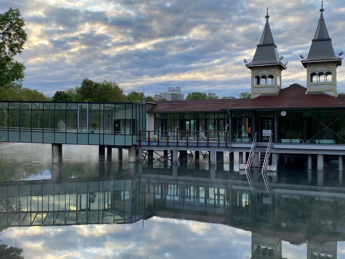Villa Elisa Вонярцвашхедь Экстерьер фото