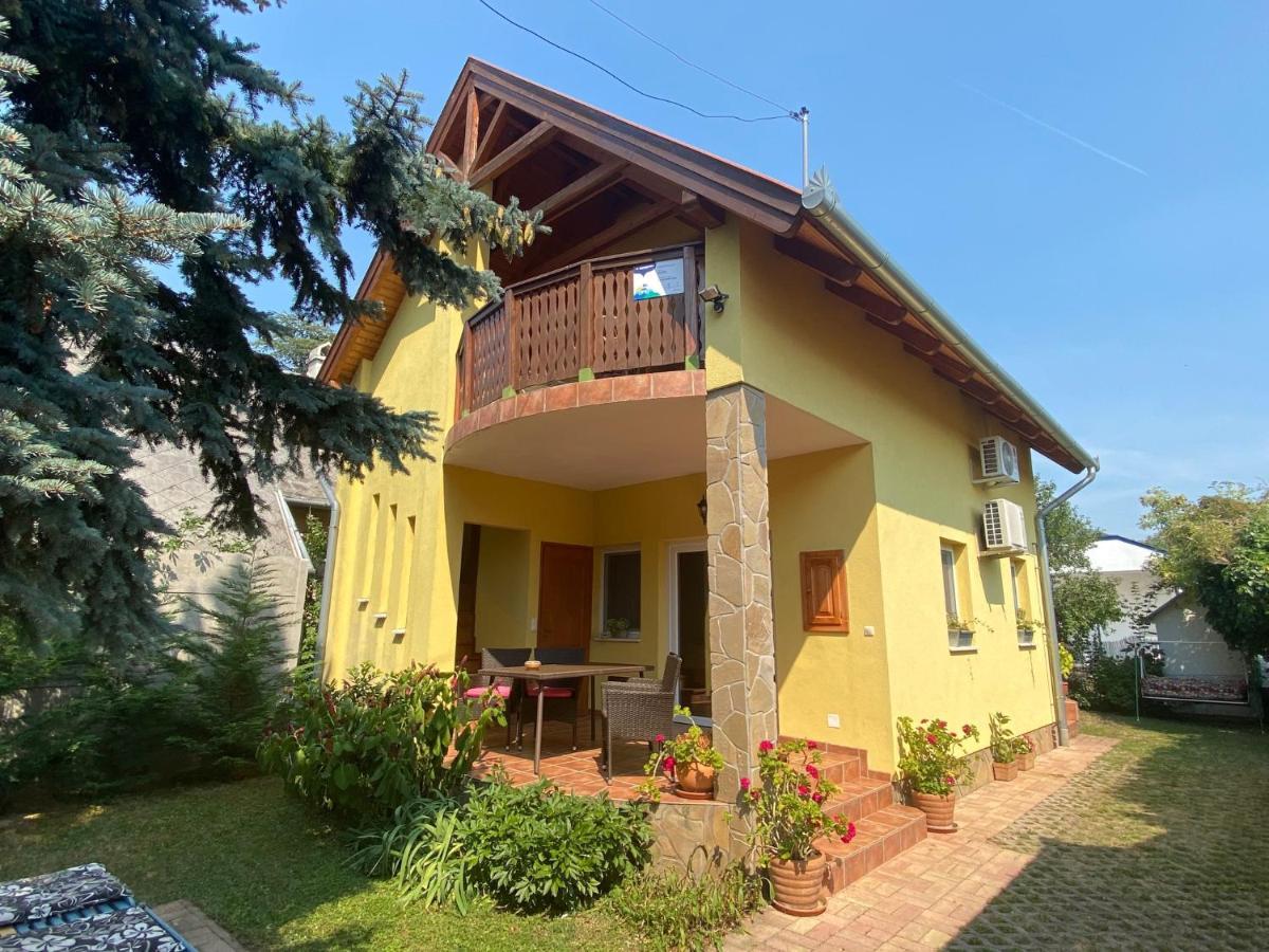 Villa Elisa Вонярцвашхедь Экстерьер фото